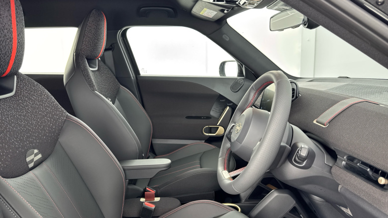 MINI Aceman 135kW E Sport 43kWh 5dr Auto Electric Hatchback